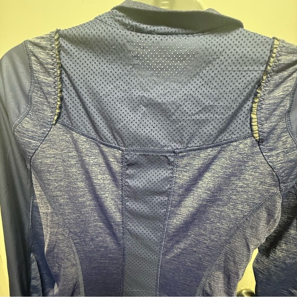 Lululemon Run: Nothin' But Run Jacket
Power Purple - Picture 10 of 13